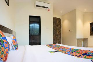 FabExpress Embassy Grand - Nr BKC - Bombay - 4