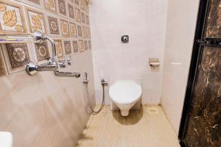 FabExpress Embassy Grand - Nr BKC - Bombay - 2