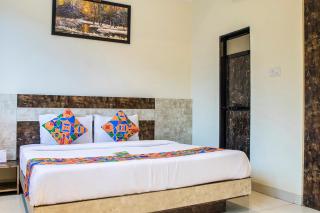 FabExpress Embassy Grand - Nr BKC - Bombay - 5