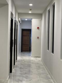 Oakley Apartment- By Tito Homes - 5