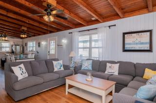 Selah - Oak Island - 5