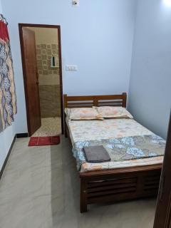 Shri Sai Apartment AC - Mettuppālaiyam - 7