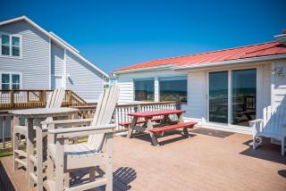 Daze At Sea by Oak Island Accommodations - Oak Island - 1