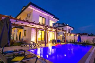 Villa Leona - 5 Bedroom Holiday Villa in Fethiye - Fethiye - 8
