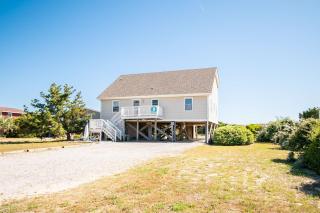 Katie Lou's Place by Oak Island Accommodations - Caswell Beach - 3