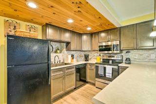 Johnson City Vacation Rental 1 Block to ETSU - Johnson City - 4