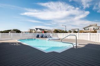 Maximum Adventure by Oak Island Accommodations - Oak Island - 7
