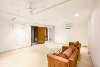 FabExpress Aerosky Deluxe - Nr Yashobhoomi Convention Centre - Nova Deli - 3