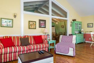 Whimseacal by Oak Island Accommodations - Oak Island - 4