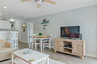 Sea Esta - Oak Island - 1