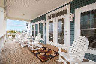 Pier Walker by Oak Island Accommodations - Oak Island - 9