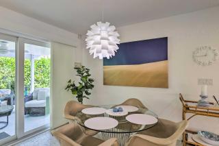 Juno Beach House with Private Pool Walk to Beach! - Juno Beach - 3