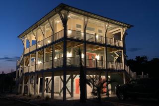 Stairway to Haven by Oak Island Accommodations - Oak Island - 9