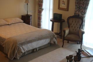 Highwood Park B&B Guest Lodge - 6