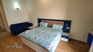 Taj Studios-Top Place for Stay at Luxury Mall(GM) - Ghaziabad - 3