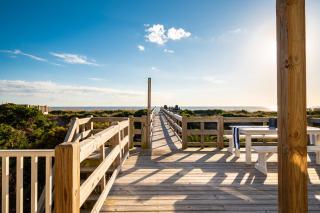 Caswell Cabana by Oak Island Accommodations - Caswell Beach - 5