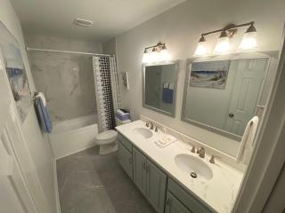 Blue Parrot - Gulf Shores - 4