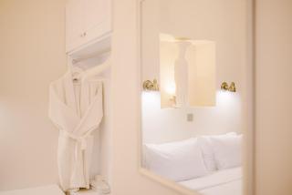 Neapolis 1897 Boutique Luxury Rooms - 4