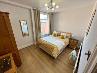 Spacious one bedroom apartment in central location - 3