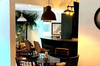 Palm View Luxury Botanical Themed apartment with sauna - 8