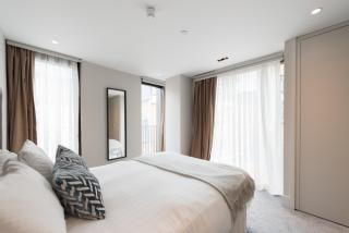 New Build-Air Con-2 Bedroom-Two Bathrooms Apt 3 - Londra - 4