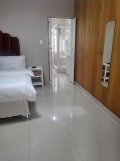MJ's Guest House - Kapstadt - 0