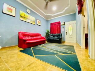 NABILA HOMESTAY - Pantai Cenang - 9