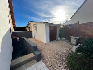 Jolie maison, jardin et parking - Désertines - 1