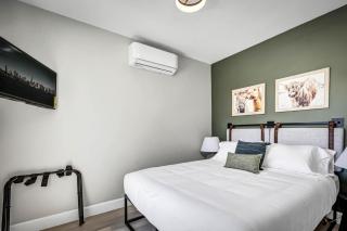 Two Bedroom - Queen in Both. Heart of Downtown Vista - Vista - 4