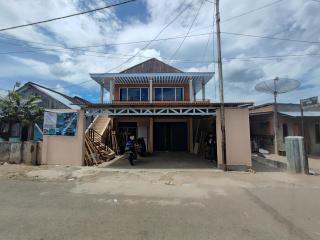 OYO 92357 Zzip Homestay - Pagaralam - 8