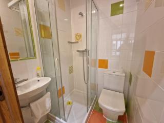 Pension Izar Bat Guesthouse - Saint-Sébastien - 4