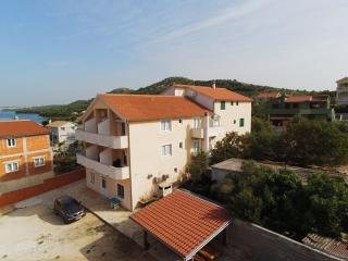 Apartments Rucmarin - Drage - 0