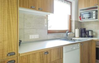 Nice Apartment In Lenzkirch-Saig - 9