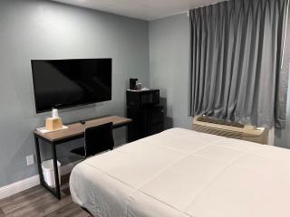 Surf City Inn & Suites - Santa Cruz - 2