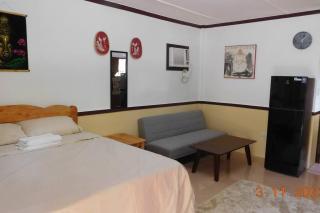 Elvie's Cottages Private Studios 1 - Panglao - 1