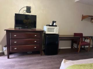 Heritage Inn - Uniontown - 2