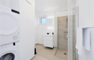 Cozy Apartment In Lembruchdümmer See - Lembruch - 2