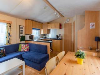 Mobile Home in La Londe-les-Maures with Terrace - La Londe-les-Maures - 3