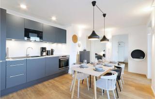 Beach Front Apartment - Lembruch - 8