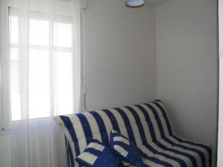 Belle villa moderne avec piscine, 800m plage, parking privé et clim, idéale pour familles à Sète - FR-1-338-31 - Sète - 2