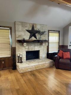 Boerne Mountain Retreat - 1