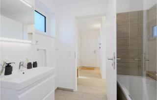 Cozy Apartment In Lembruchdümmer See - 1