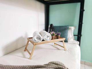 Damansara Perdana 3BR for 3-7 Guest Near Ikea - 3