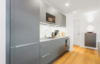Beach Front Apartment - Lembruch - 3