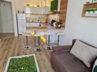 Little Treasure by the Sea - Pomorie - 5