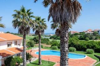 Pool-Golf-Ocean resort home in Praia Del Rey - Amoreira - 0