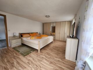 Ferienwohnung Schwarz - - 6