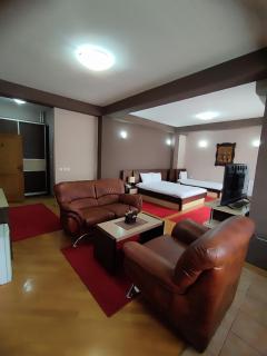 Premier Hotel - 1