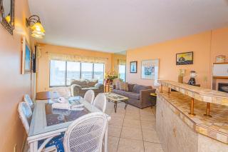 Oceanview 1 Bedroom Condo - Spacious with Awesome Views! Palace Resort 1009 - Sleeps 4 guests - Myrtle Beach - 9