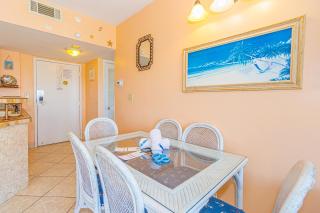 Oceanview 1 Bedroom Condo - Spacious with Awesome Views! Palace Resort 1009 - Sleeps 4 guests - Myrtle Beach - 1